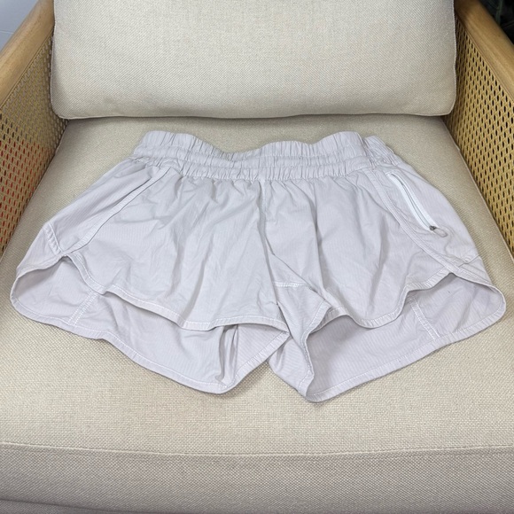 Lululemon Tracker Short *4" - Picture 2 of 6